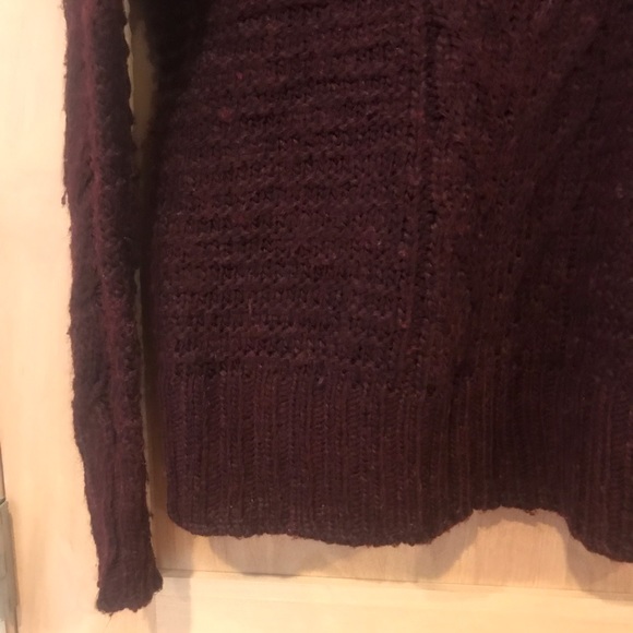 American Eagle Outfitters Longsleeve Red Knitted Sweater - Picture 8 of 11